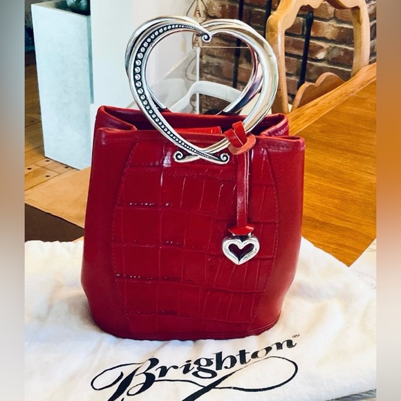 GORGEOUS BRIGHTON DEEP RED PETITE BUCKET PURSE/HAND BAG - Picture 7 of 8